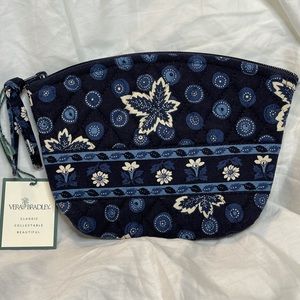 Vera Bradley plastic lined small cosmetic bag 👄💄